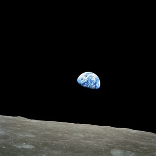 Salida de la Tierra (Earthrise)